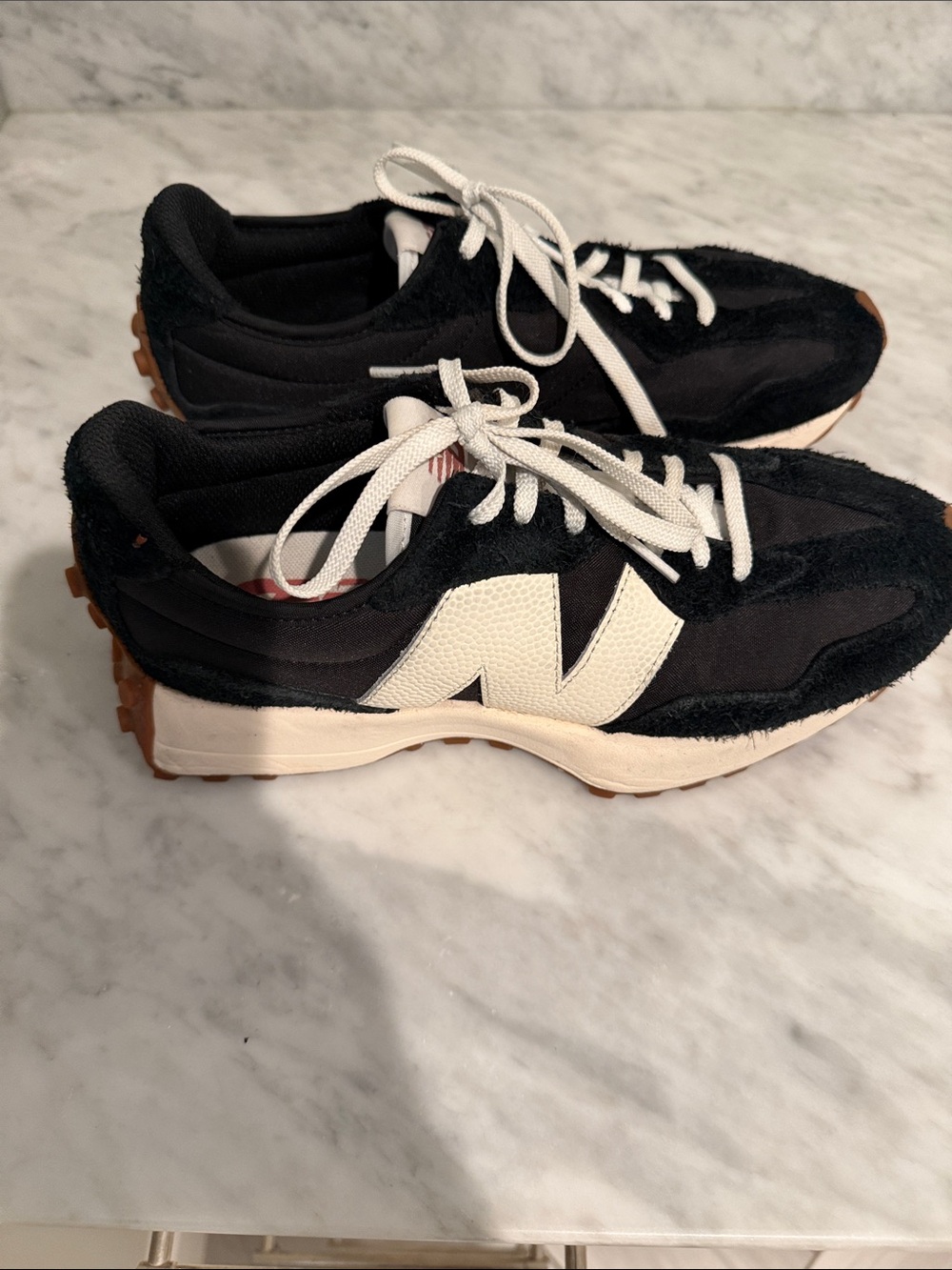 New Balance 327 Women’s 9 - Picture 10 of 15